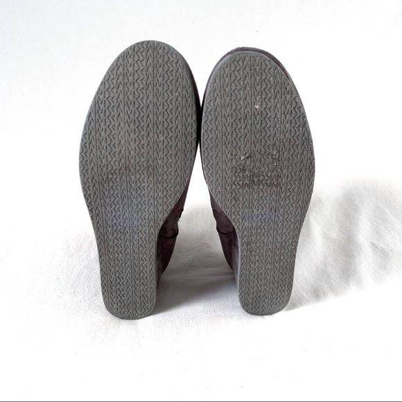 Gray studded Michael Kors booties - Picture 10 of 10